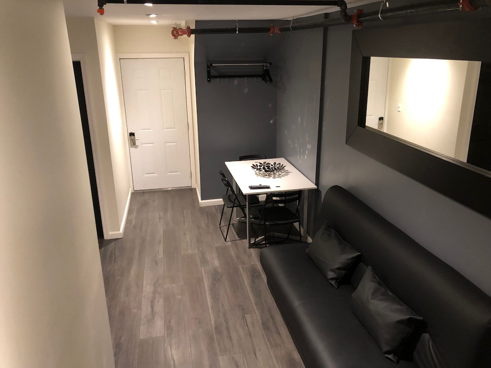 FABE Suites Flat Iron