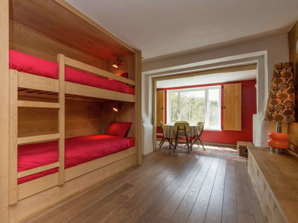 Beautiful Holiday Home in Redu With Whirlpool view 3
