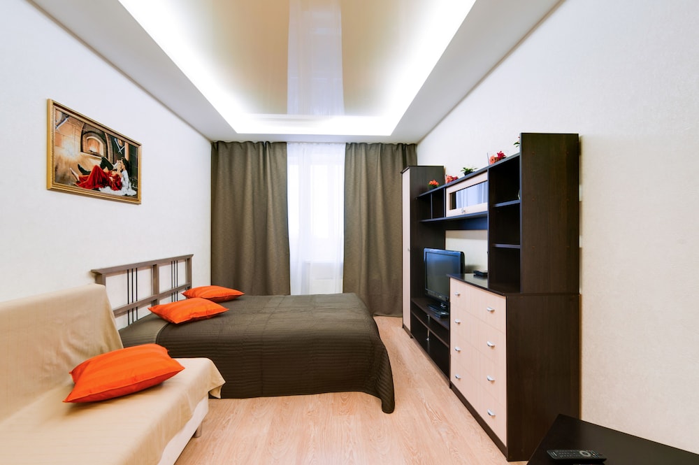 Aura Apartments