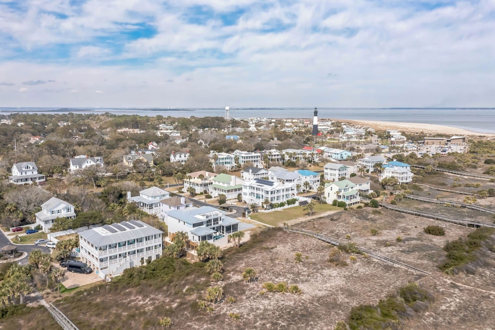 Suite Beach Tybee by Tybee Vacation Rentals