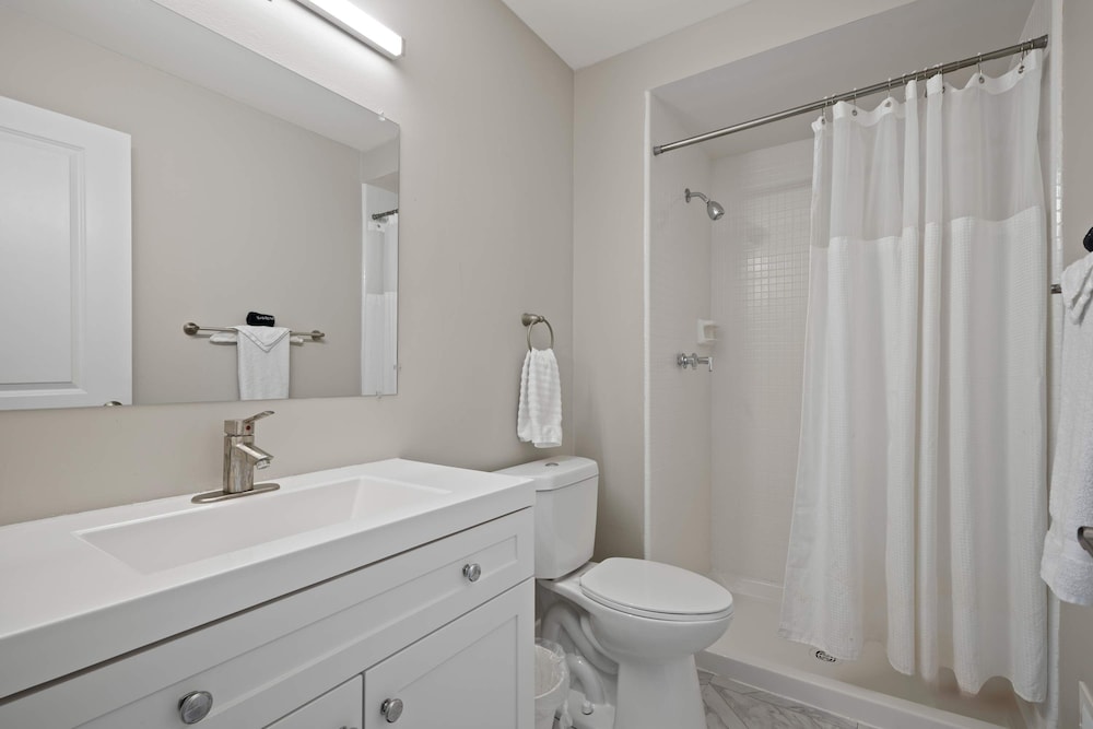 A Place to Rest Away From Home 2BR 2BA