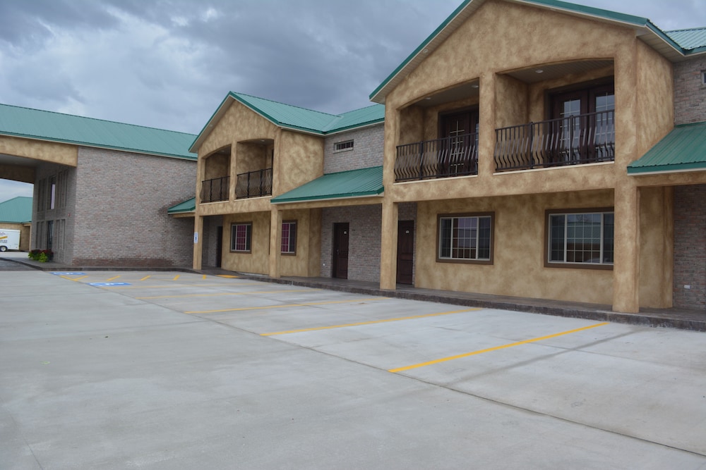 CB&M Executive Suites