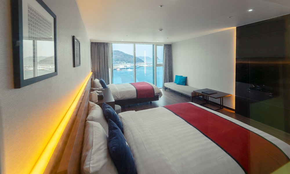 Venezia Hotel and Suite 71