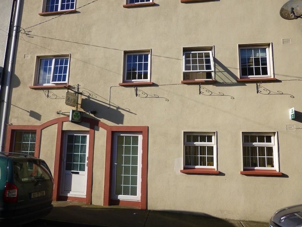 Dooley's Townhouse