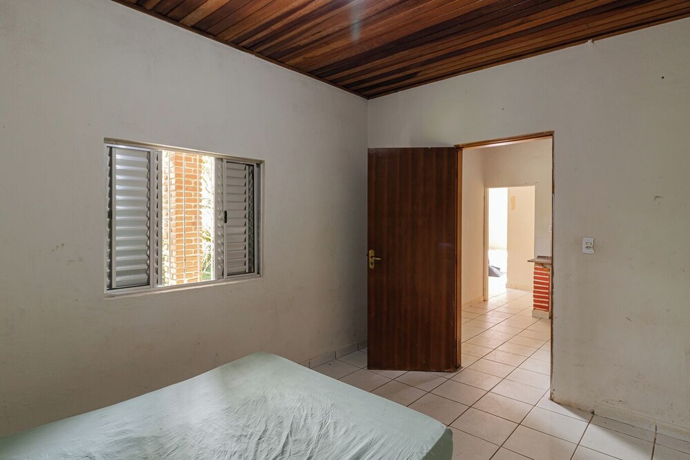 Ch Cara c Wifi Churrasq Pisc Lazer pet Friendly