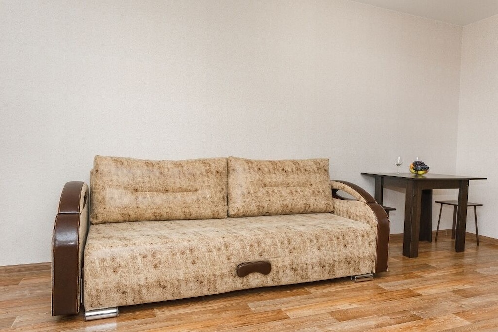Apartment Etazhydaily Yumasheva-Papanina