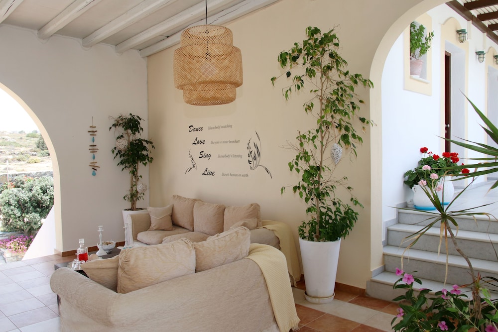 Cave Suites