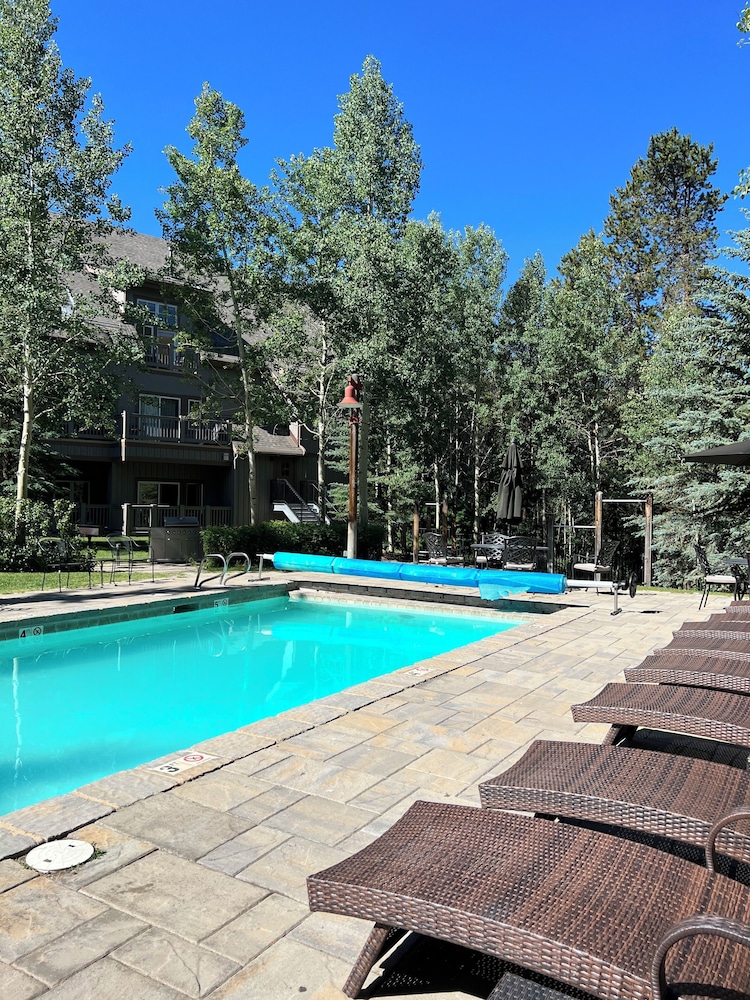 Summit County Vacations - Expedition Station 8607 by SummitCove Vacation Lodging - Property Image 18