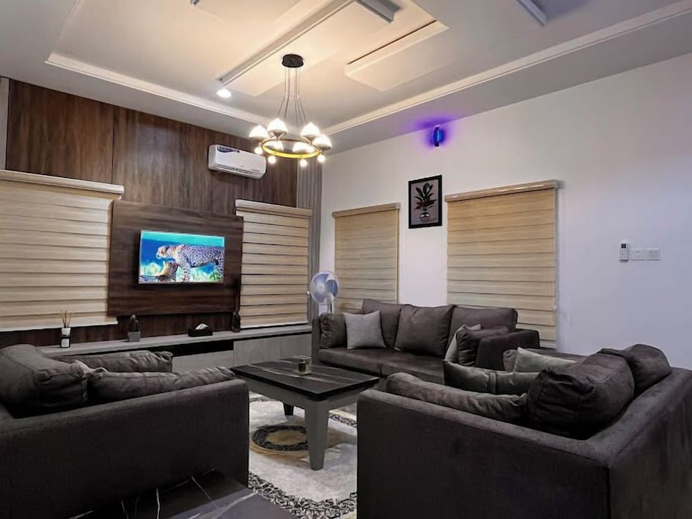 A3 Apartments