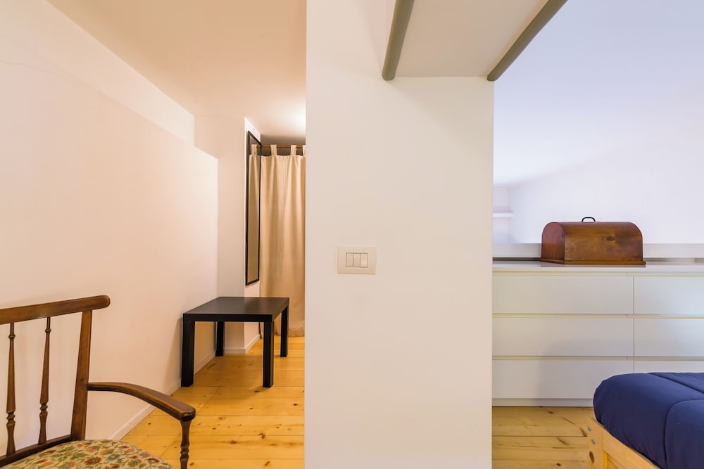 Grifeo- Quiet Flat on Panoramic Route