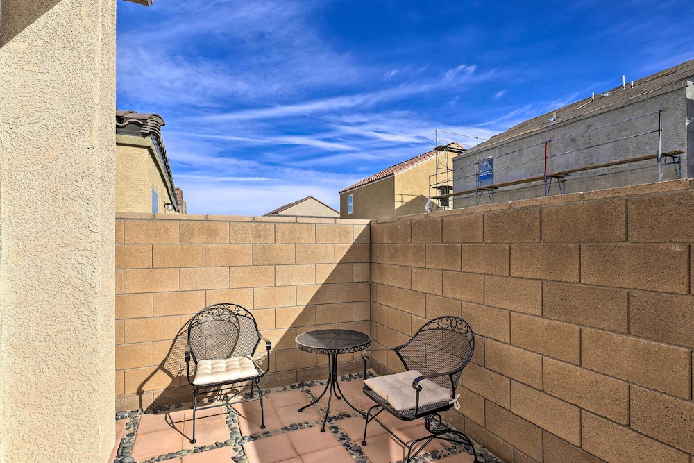 'stonebridge River Home' in Gated Community!