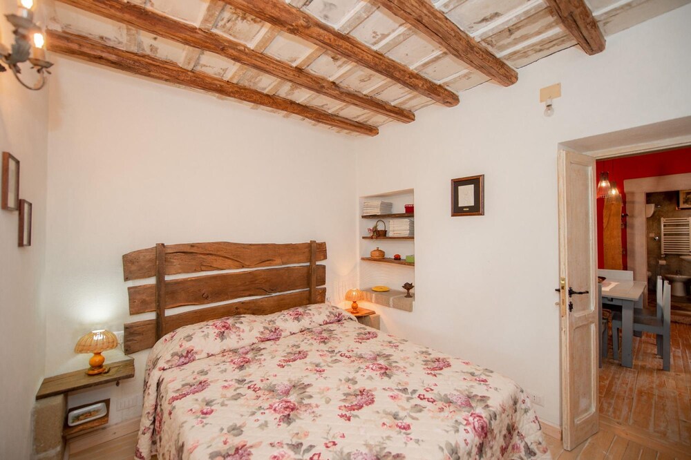 Big Family Villa in Rome Countryside view 5