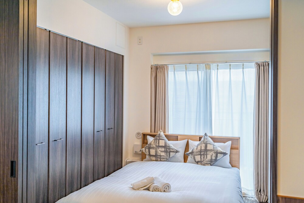 Apartment Hotel 11 Abeno