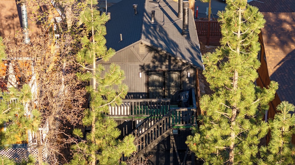 Tranquil Trails Luxury Retreat