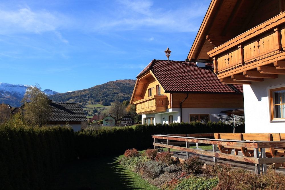 Sonnenchalets Mariapfarr