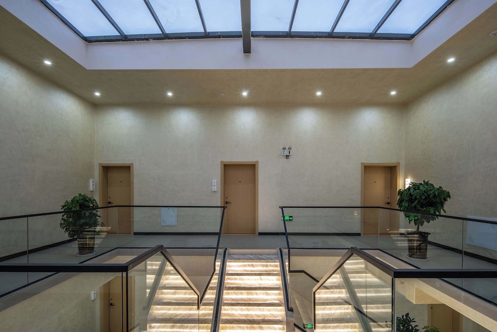 Xuejian Homestay