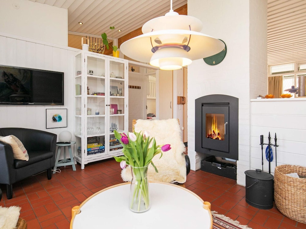 6 Person Holiday Park Home in Saeby