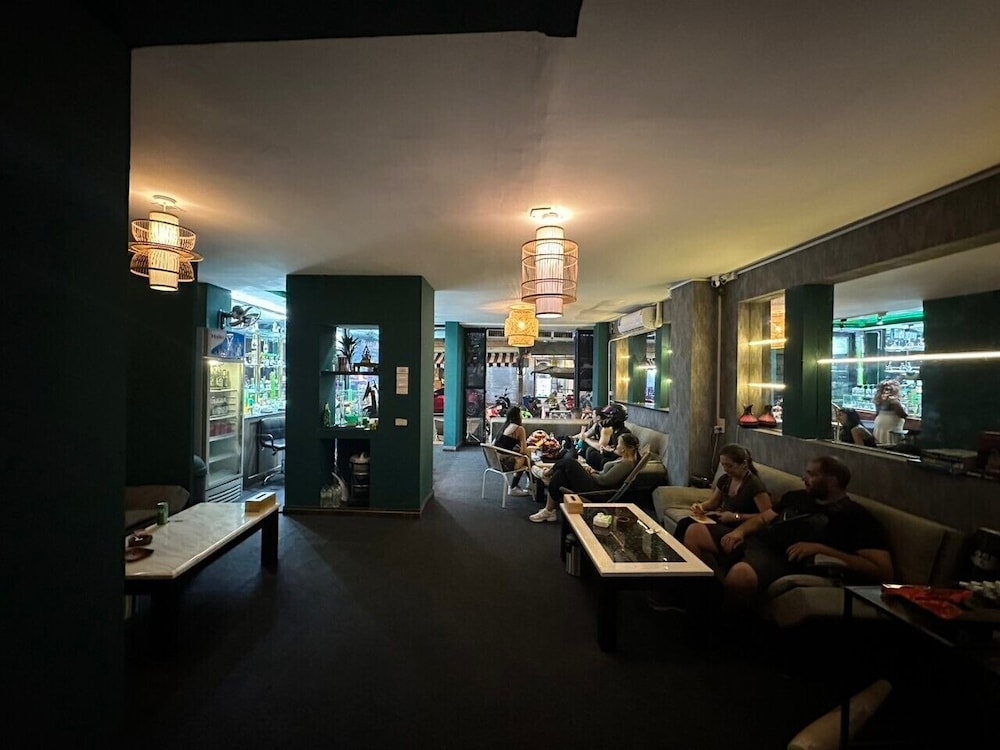 lounge