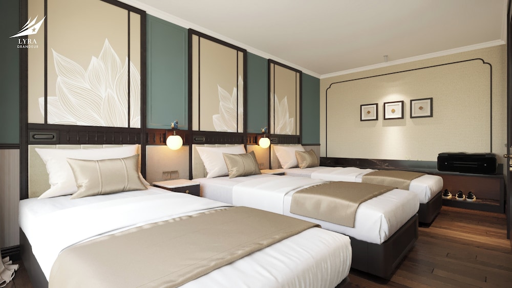 Halong Lyra Grandeur Cruise