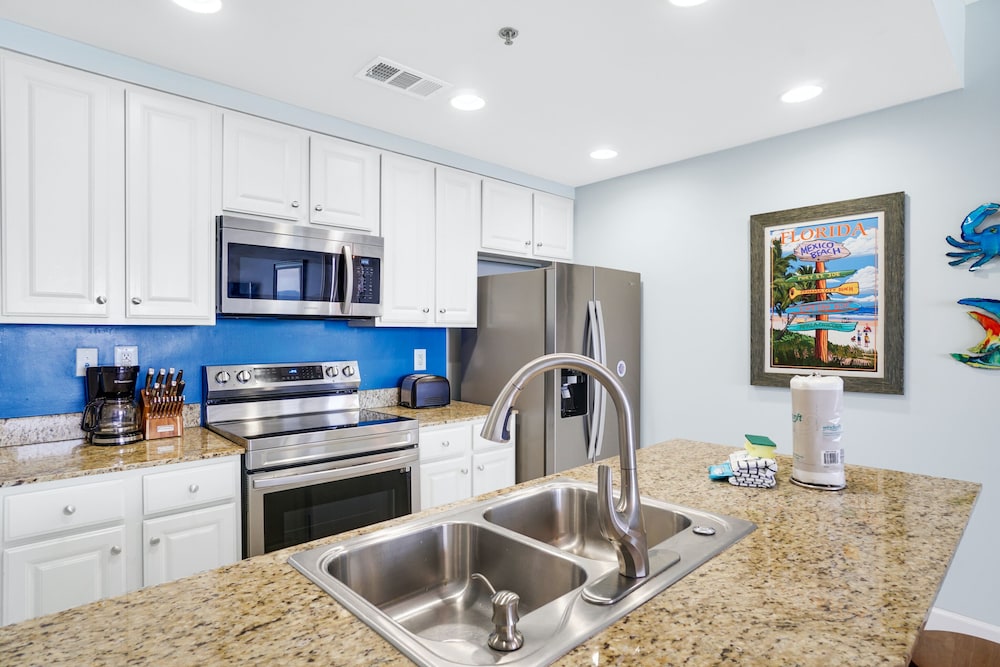 Splash Beach Resort by Panhandle Getaways