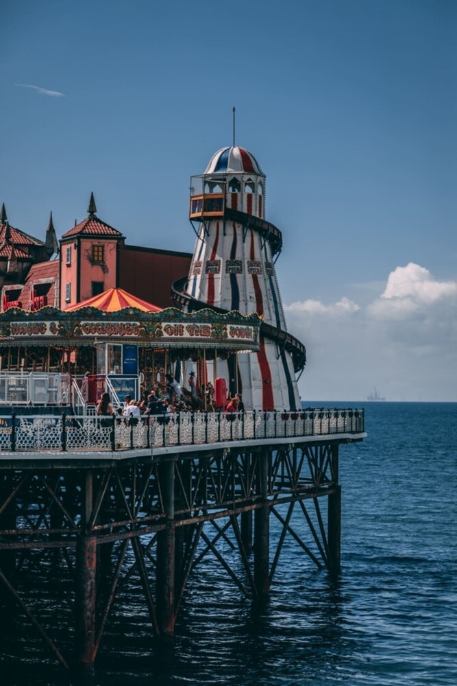 Seafront 1BD Flat in Hove view 3