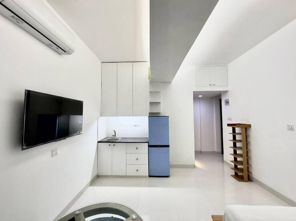 350sqft 4 Apartment with Pool and Sauna