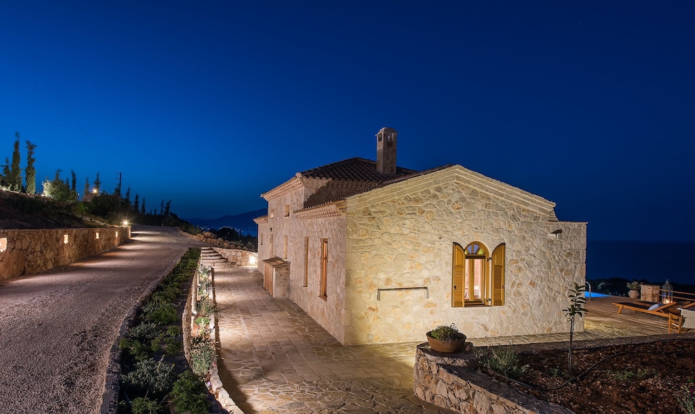 Blue Caves Villas