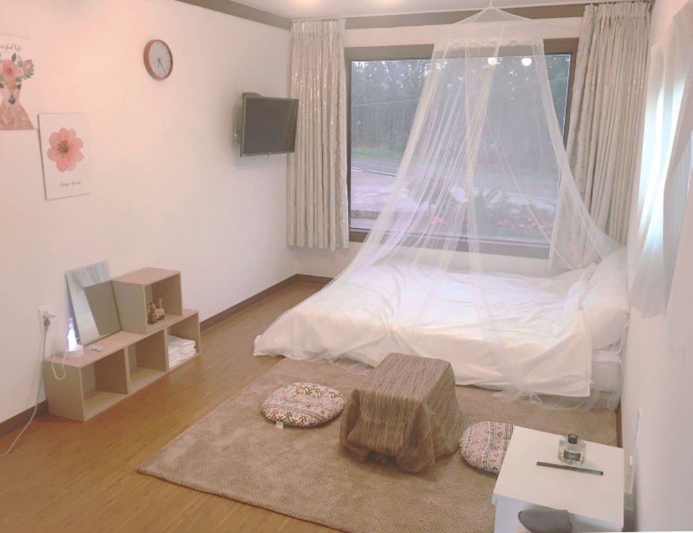 Wedding House view 3