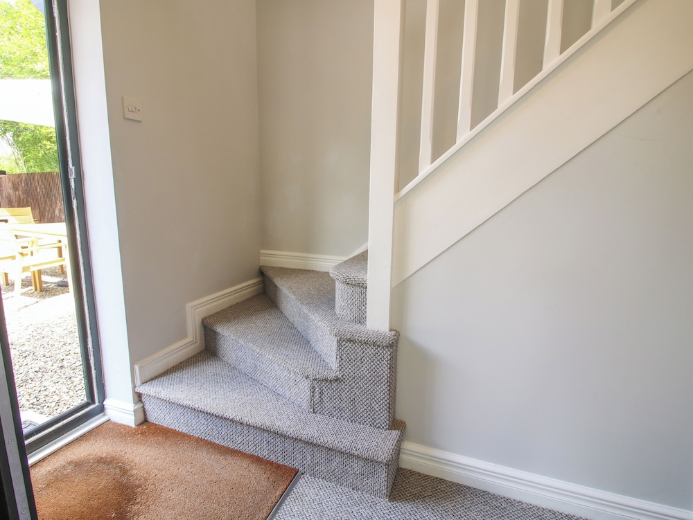 1 Clarkes Lane
