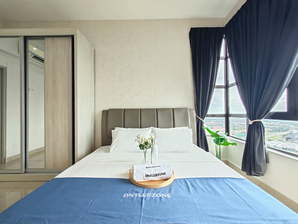 Kempas Dsummit Residences by Antlerzone