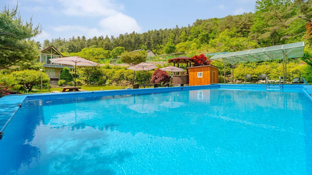Gapyeong Hyangki Pension