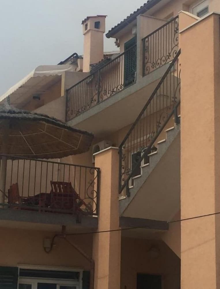 Petar - 150m From the City Center - Sa5-balkon view 3