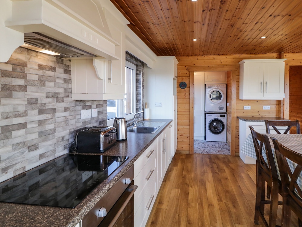 Coastal Cabin