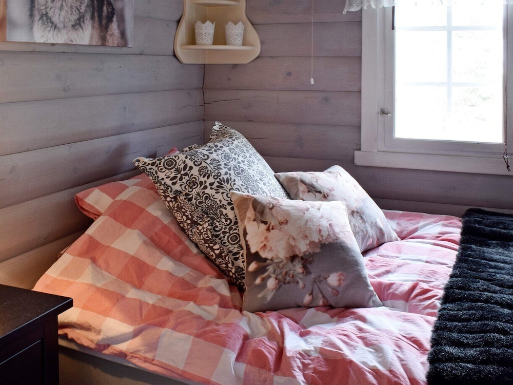 6 Person Holiday Home in Lampeland view 5