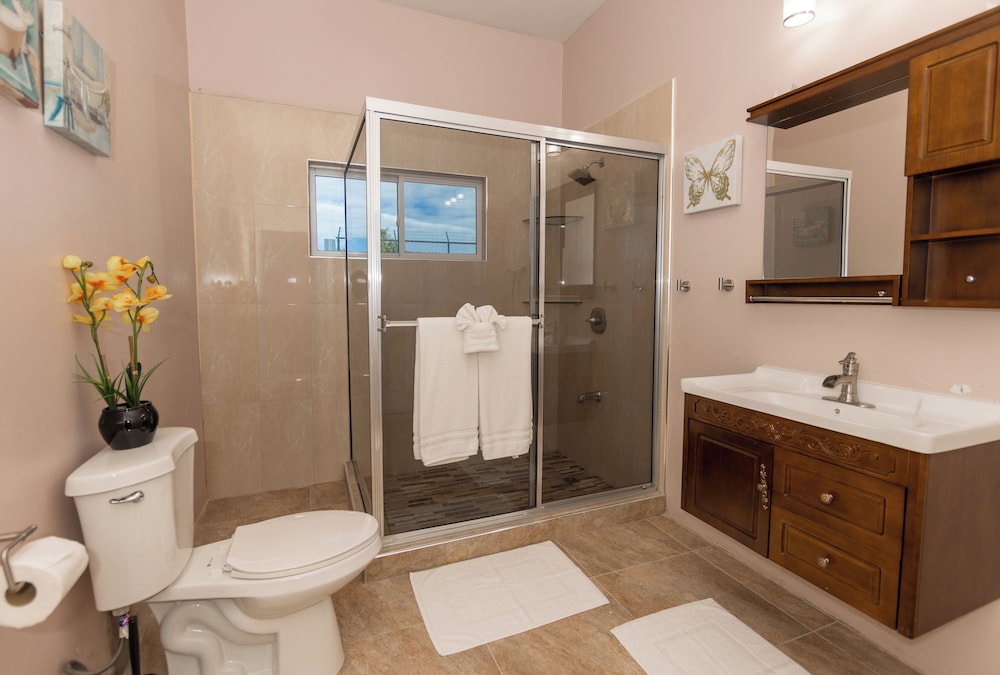 Majestic Heights Bed & Breakfast