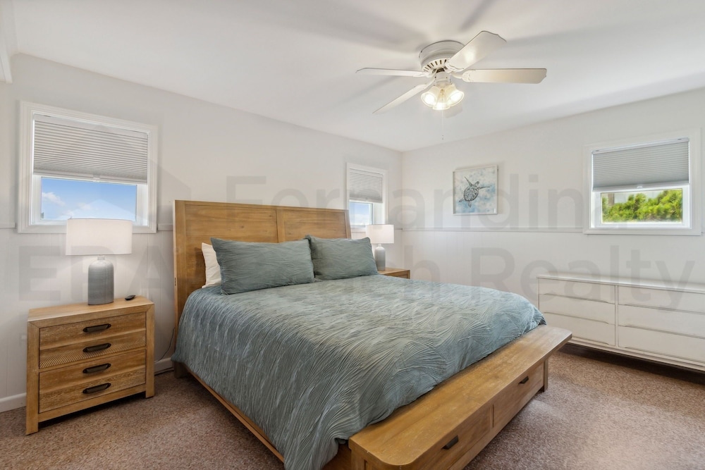 1408 S Fletcher Ave 4 Bedroom Home by RedAwning
