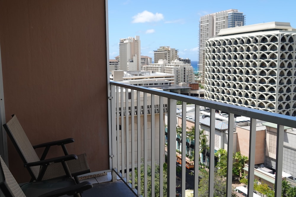 Tropical Studios at Marine Surf Waikiki