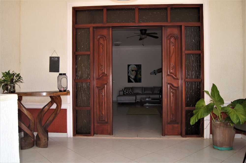 Casa Estrella Mirabal