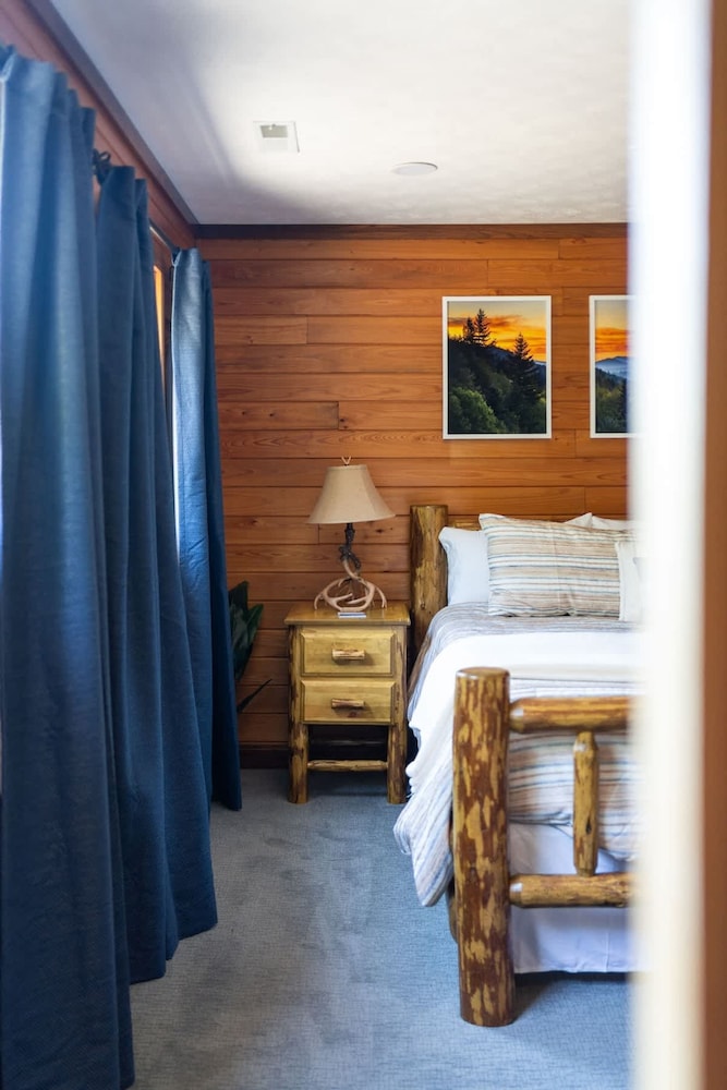 Love Afton Cabin - Family Home