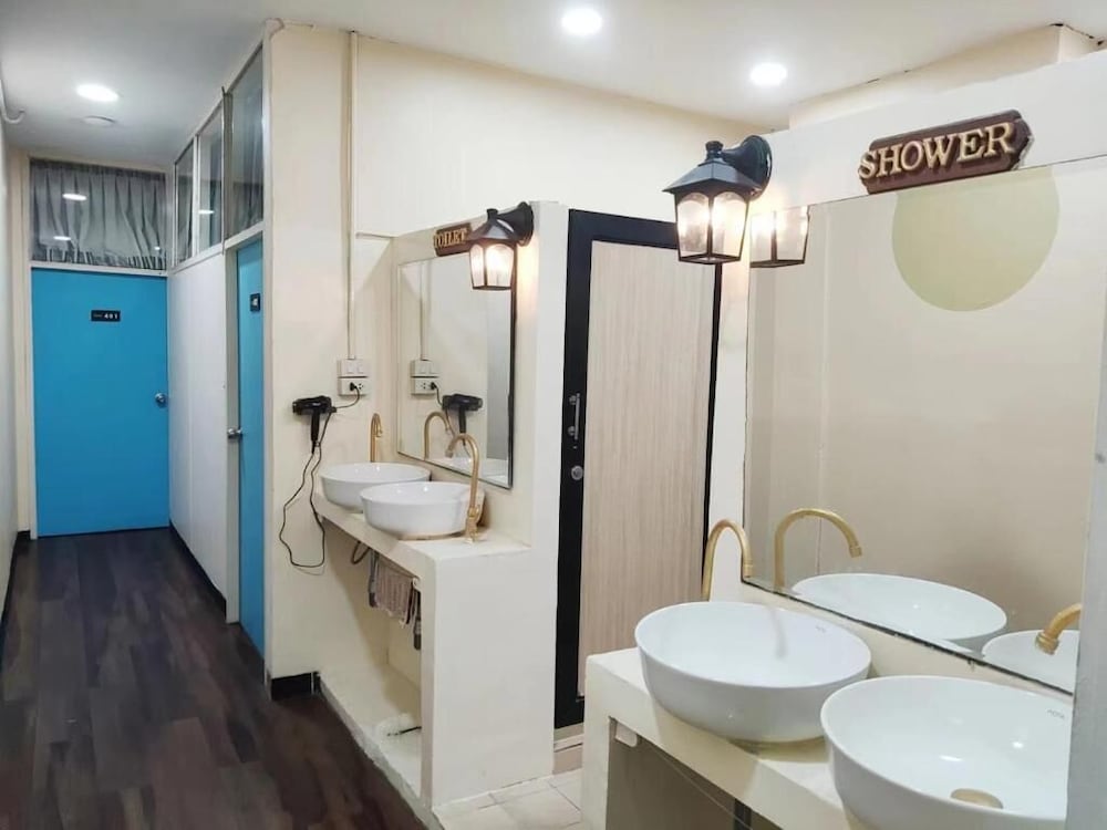 Youjia Youth Hostel
