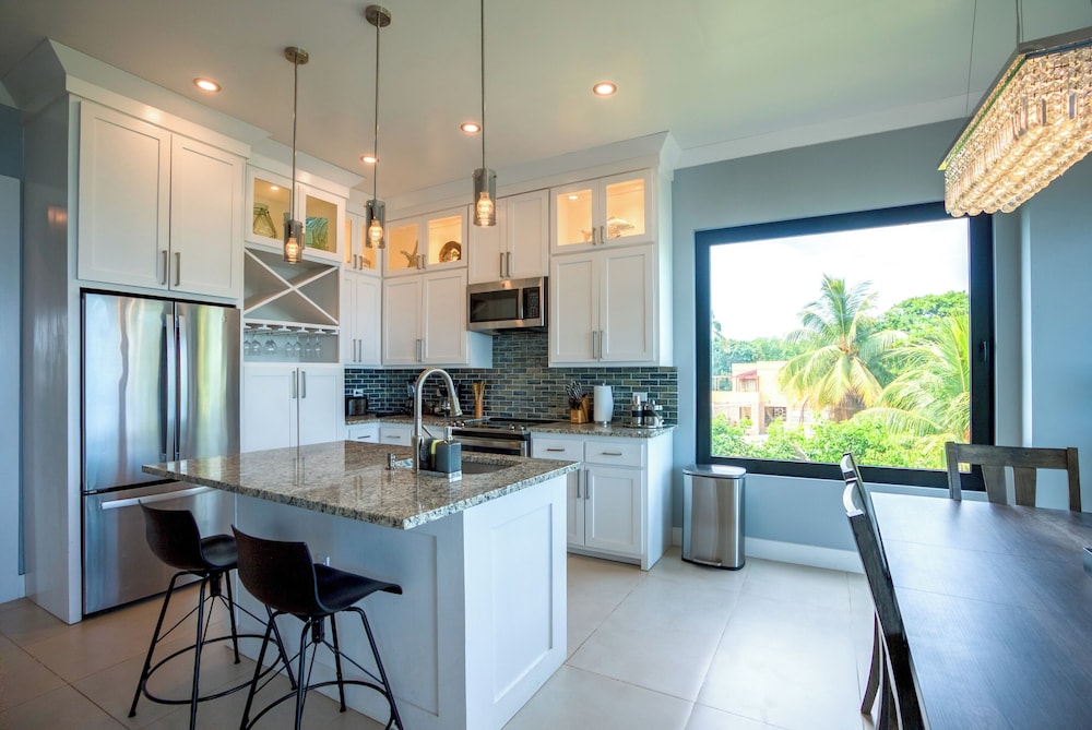 Sunset Gecko Condos - Unit 2A view 2