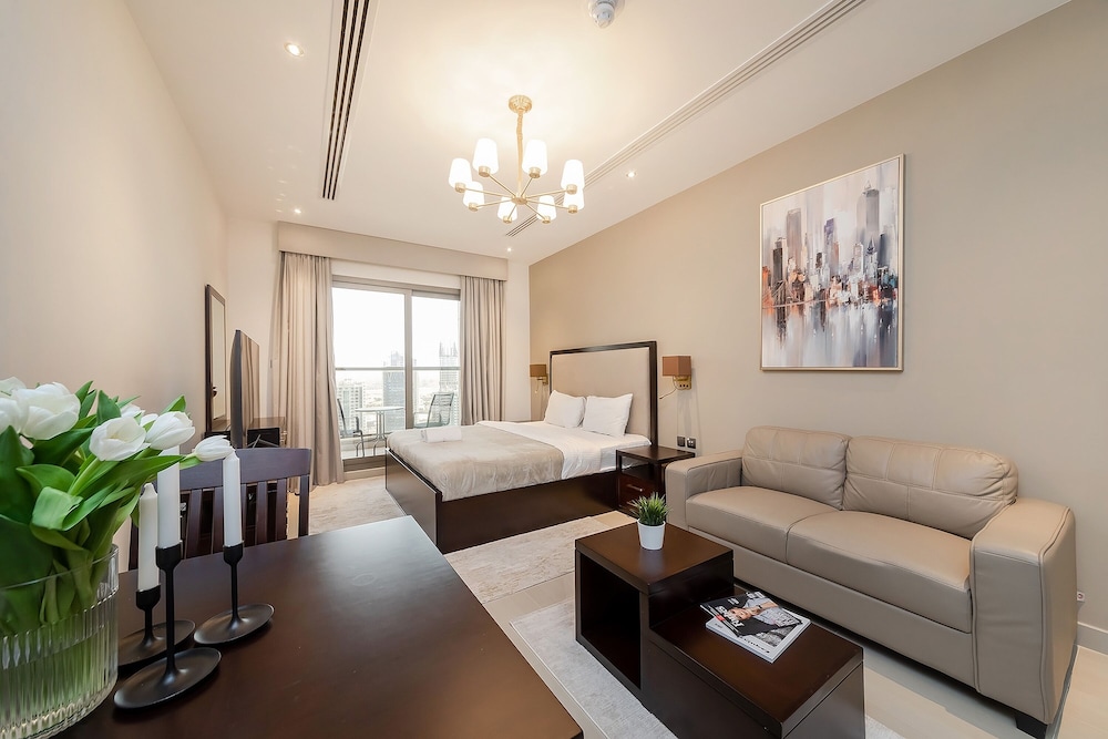 Elite Downtown
