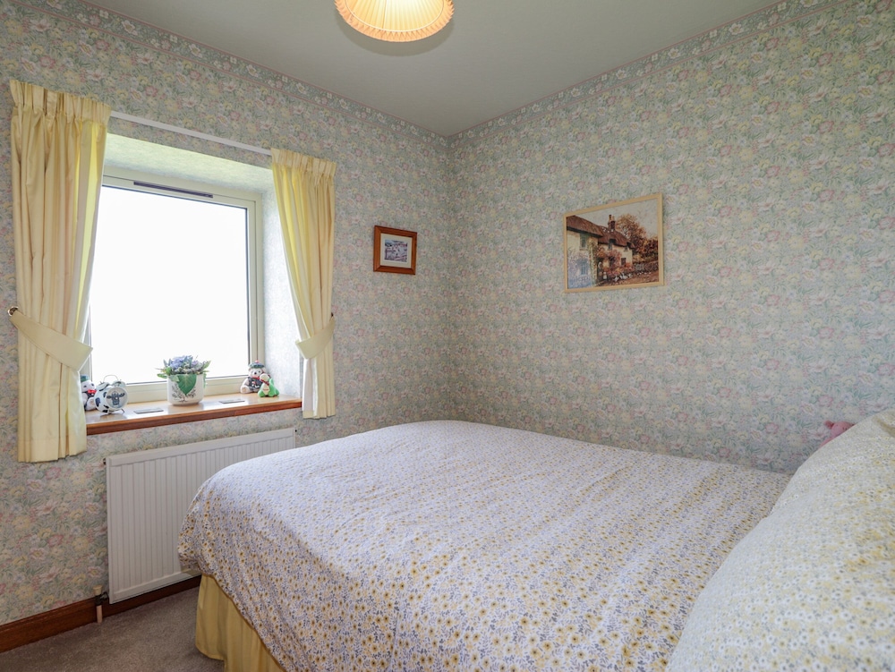 Braehead Croft view 4