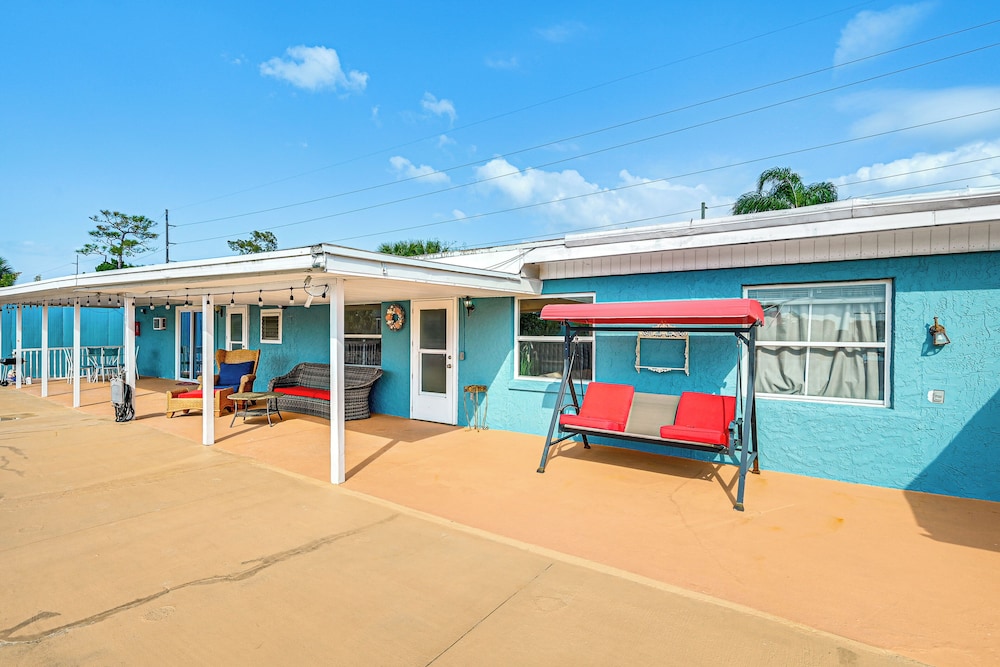 < 1 Mi to Hudson Beach: Waterfront Apt w/ Dock