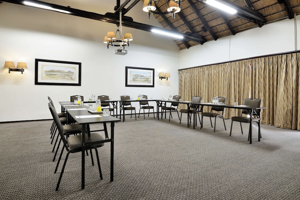 Bakubung Self-Catering Chalets