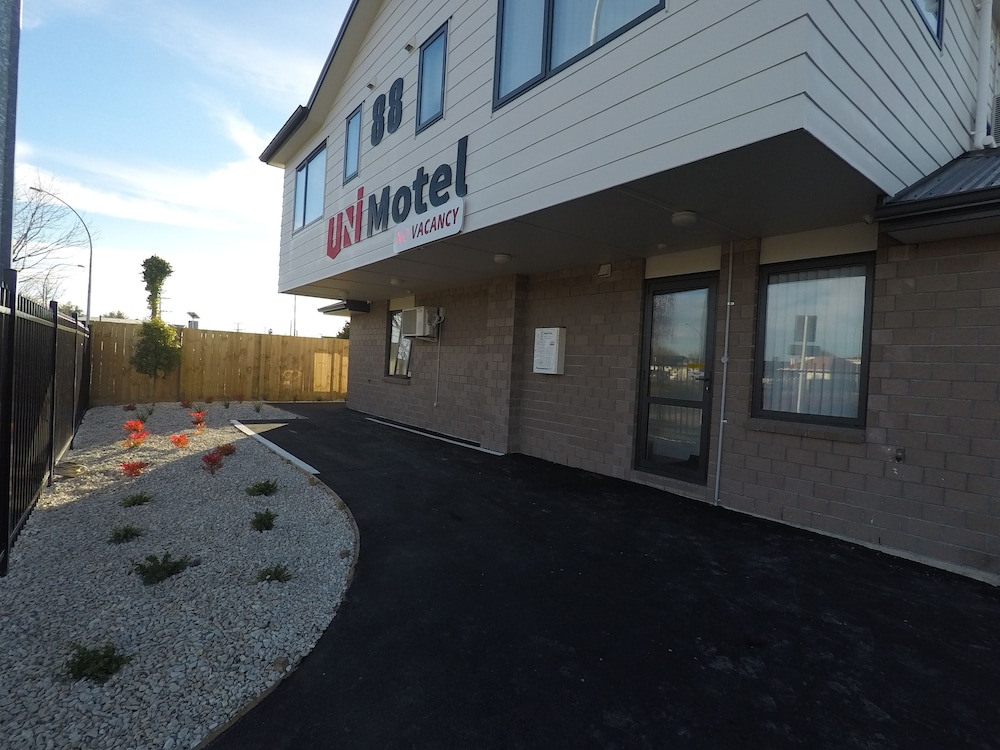 Uni Motel