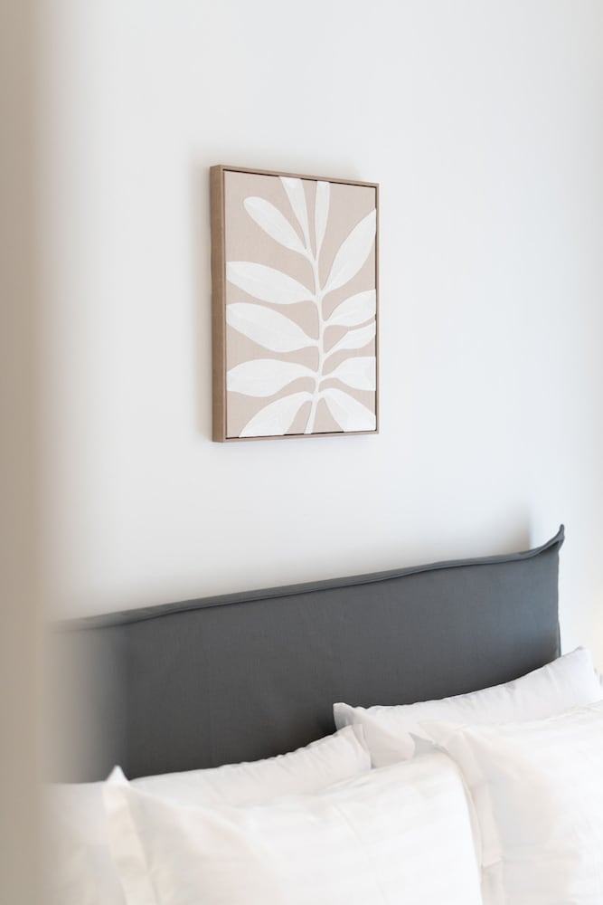 LIV Athinum 1 - Luxury Apartment 3A
