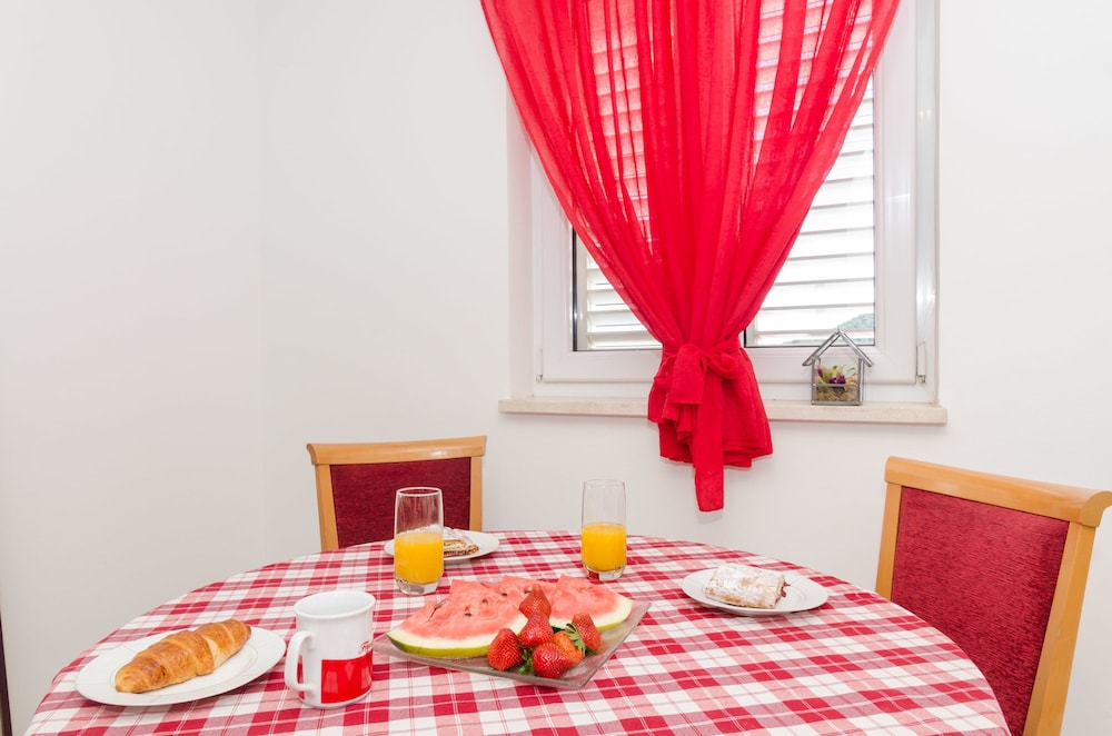 Burum Apartments