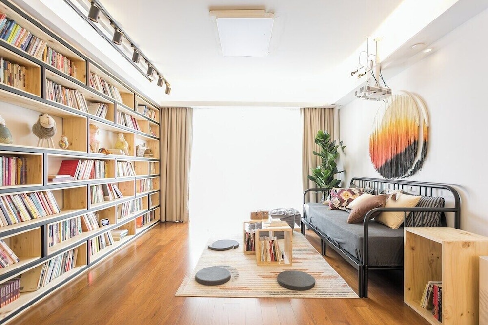 Book and Bed-People's Square