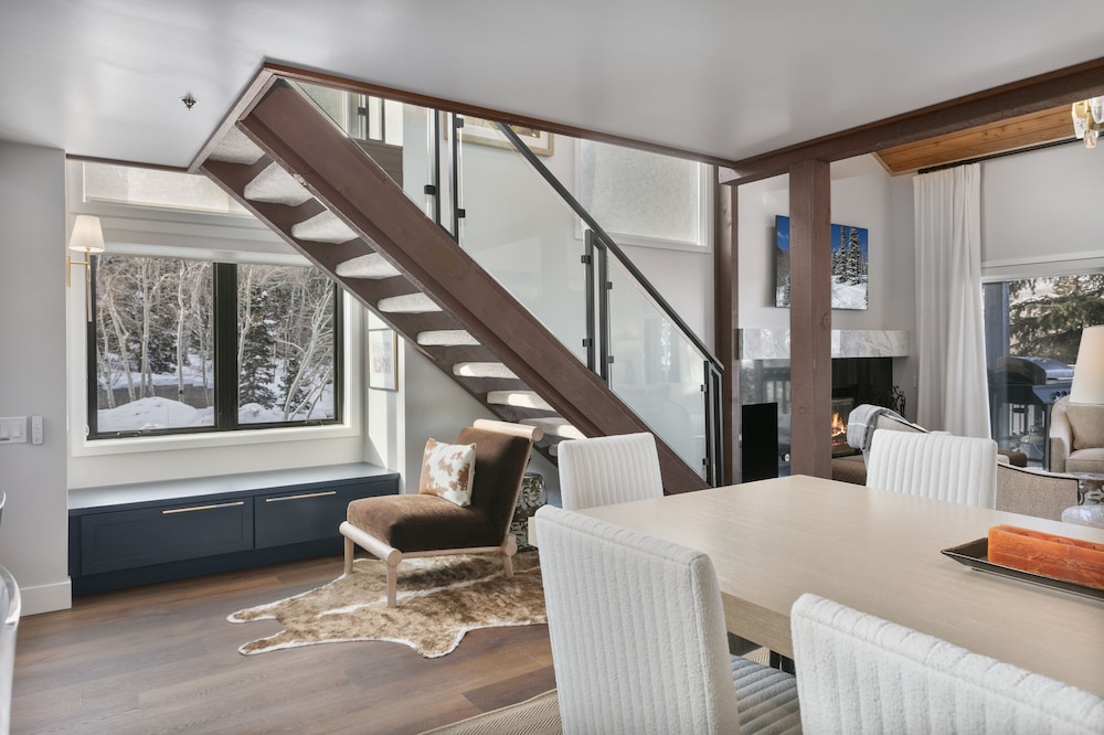 105 - Three Bedroom with Spa Ridgepoint 3 Condo